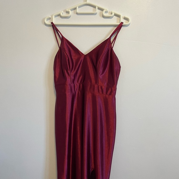 Bridesmaid Dress - Picture 1 of 7